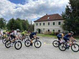 Tour de Boletice okolo našeho domu